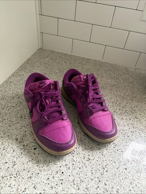 Nike Women's Bright Purple Low-Top Sneakers
